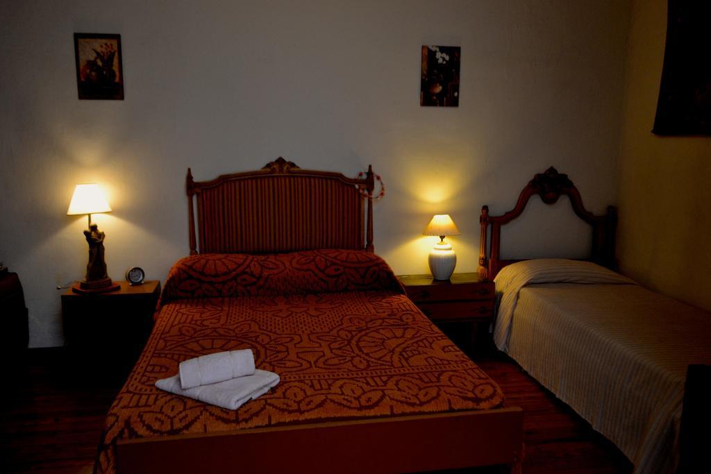 Hotel Casona La Boheme Buenos Aires Bilik gambar
