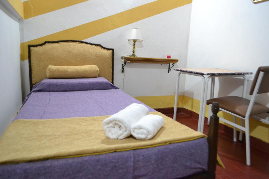 Hotel Casona La Boheme Buenos Aires Bilik gambar